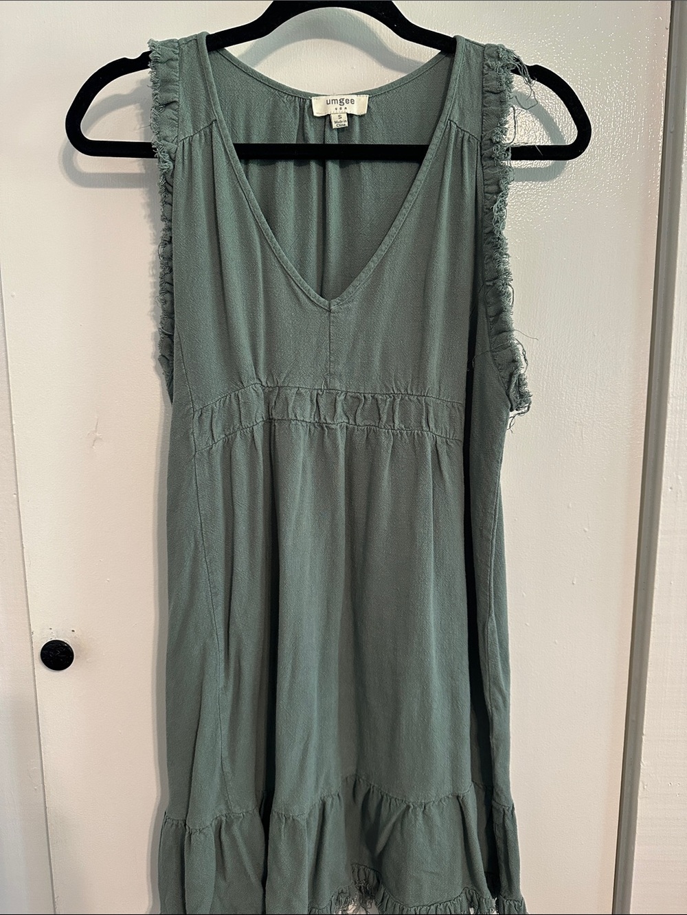Umgee Sage Green Ruffle Sleeve V-Neck Tunic